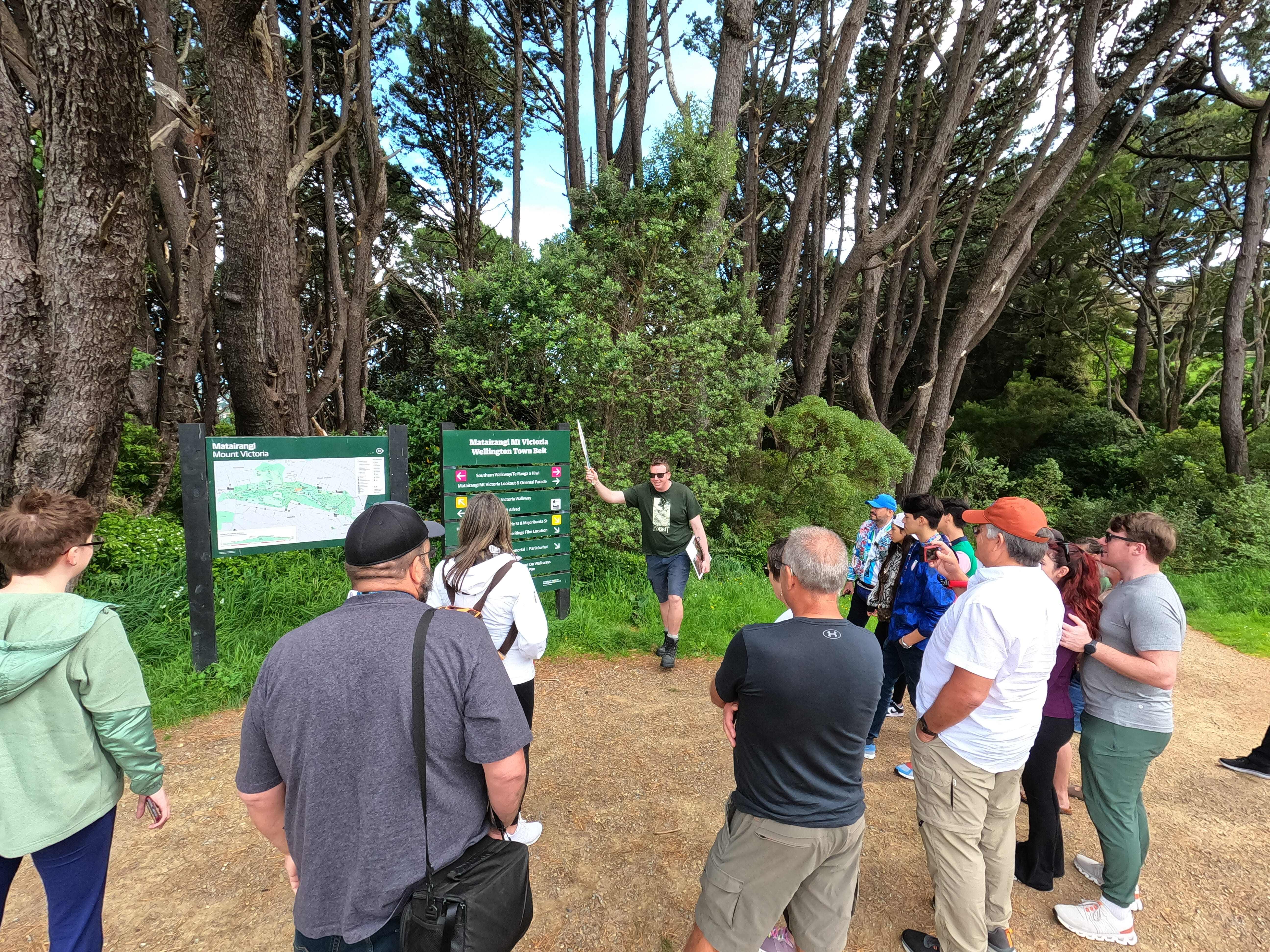 Guide in action - Mt Victoria